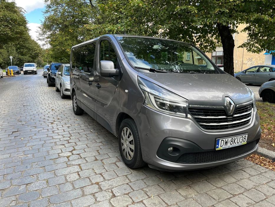 Renault Trafic Renault Traffic 2.0 DCI 145km, auto kupione w Polskim salonie,