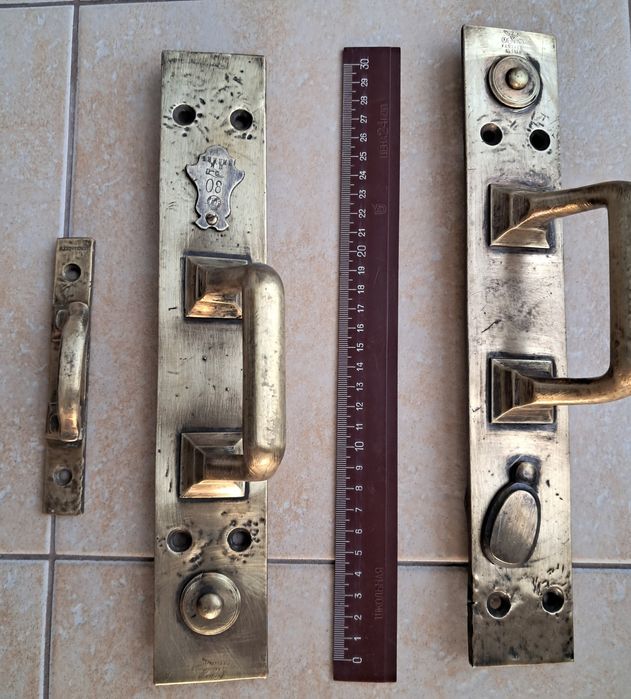 Старовинні латунні ручки