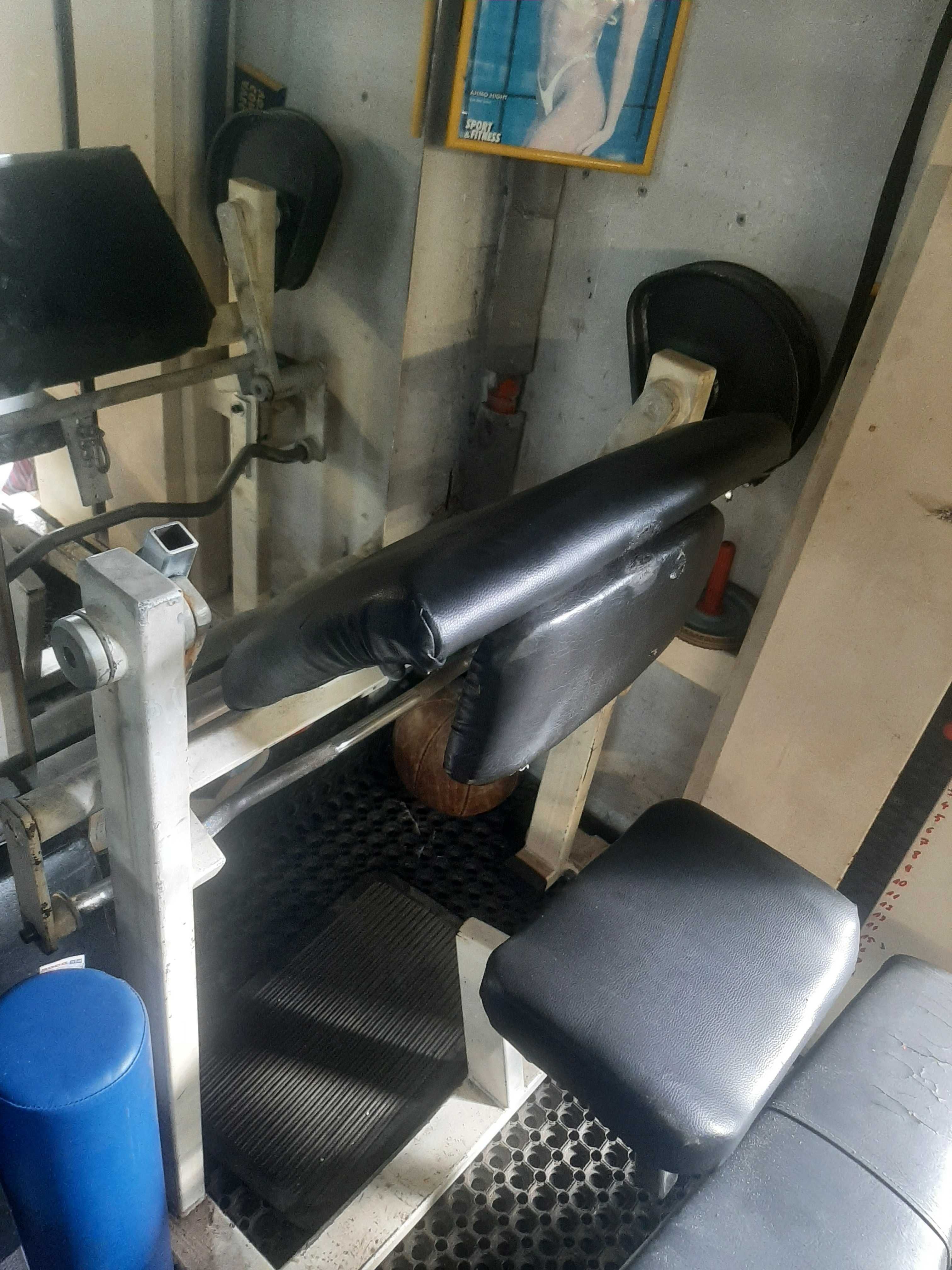 Modlitewnik Olimp Olymp maszyna na biceps. Stos 80kg