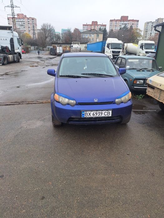 В продажу Honda HR-V