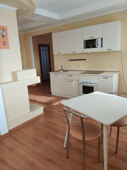 Аренда 2-комн .квартиры Парковая