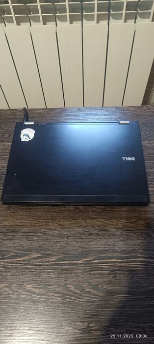 Ноутбук DELL inspire