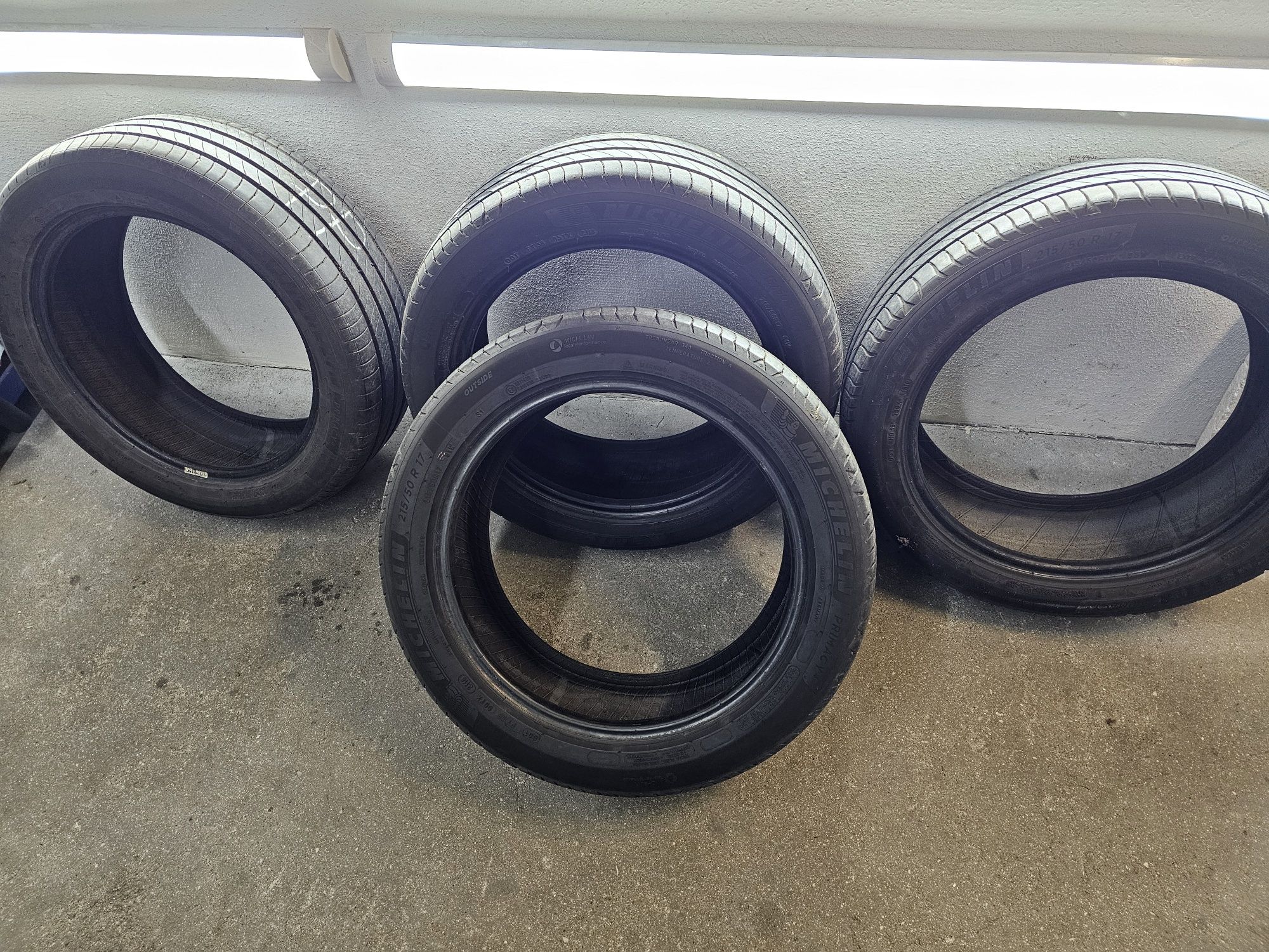 Michelin Primacy 4  215 50 R17