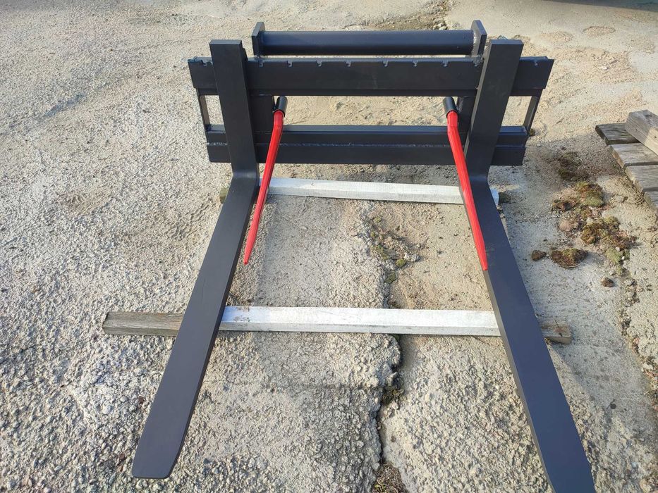 Widły do ładowarki Manitou + mocowanie