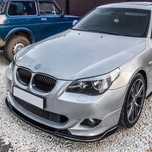 DOKŁADKA PRZEDNIEGO ZDERZAKA BMW E60 E61 M-PAKIET czarny połysk 05-10r