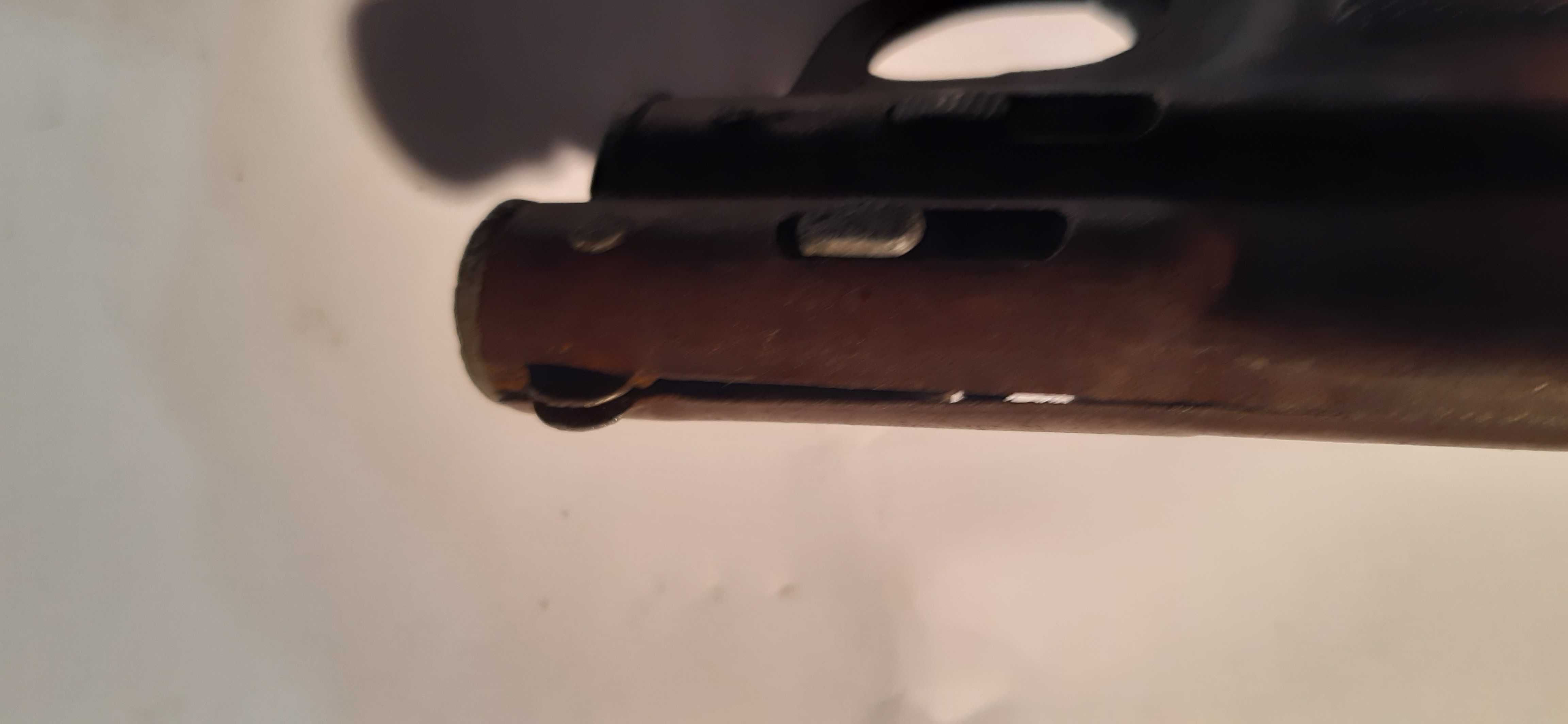 stara zabawka prl pistolet na korki pamiątka prl,
