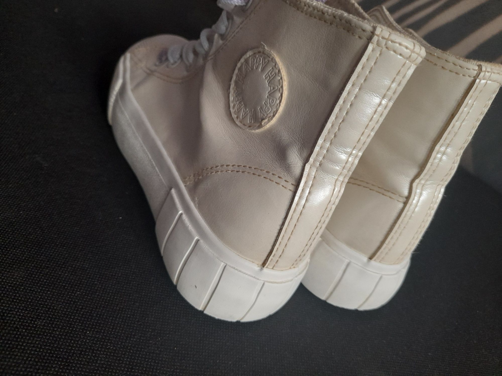 Trampki buty na wysokiej podeszwie 35