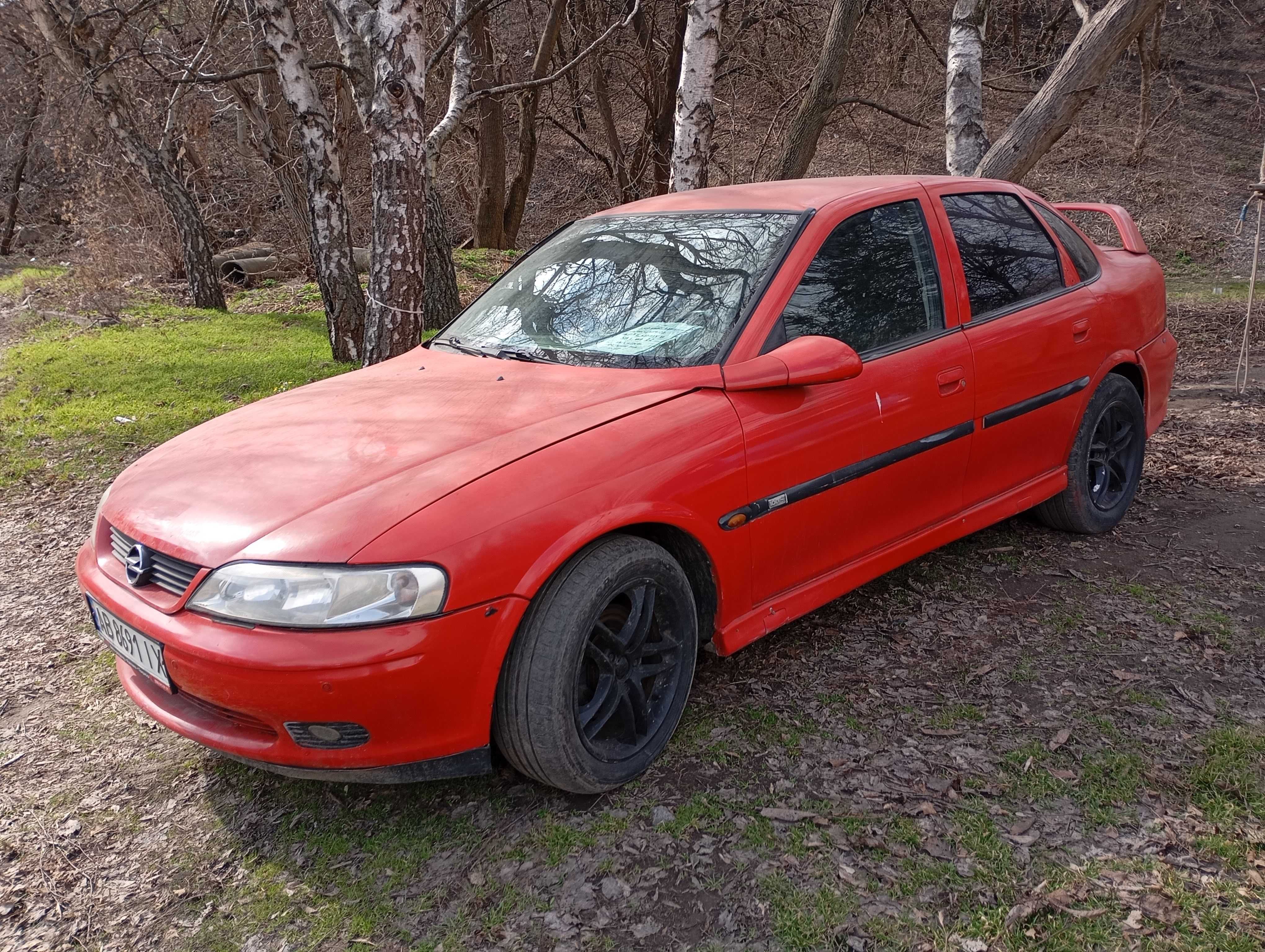 В рассрочку Opel Vectra АКПП двигатель X25XE на газу