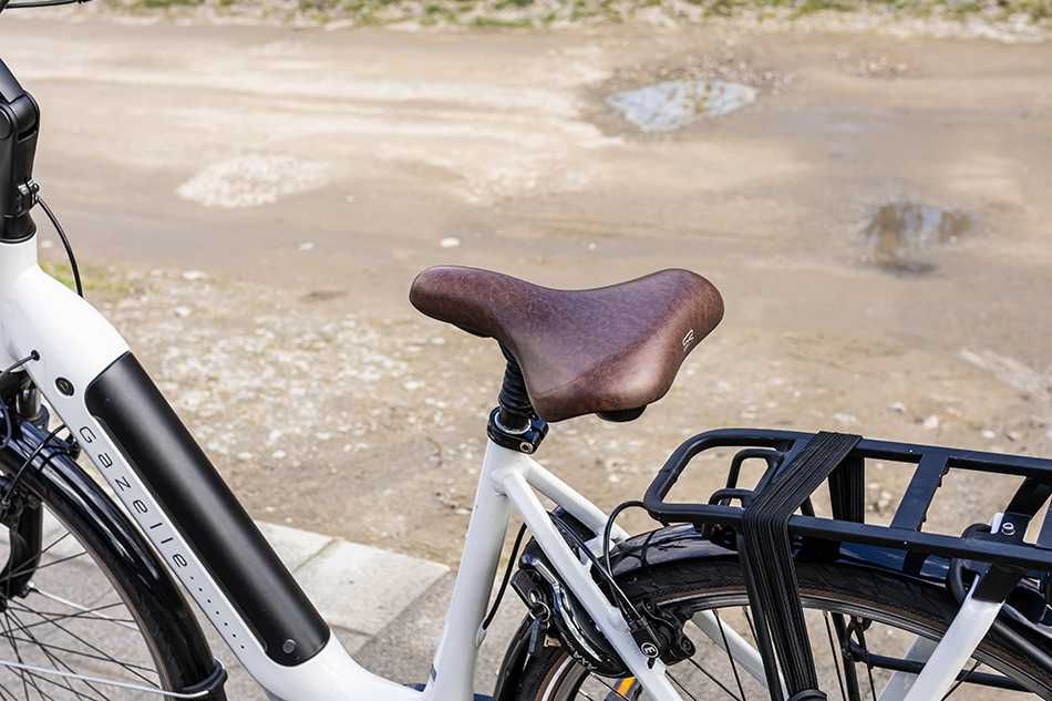 Grenoble C7+ Bosch Active Line / Exclusive wersja / Biała / ---//