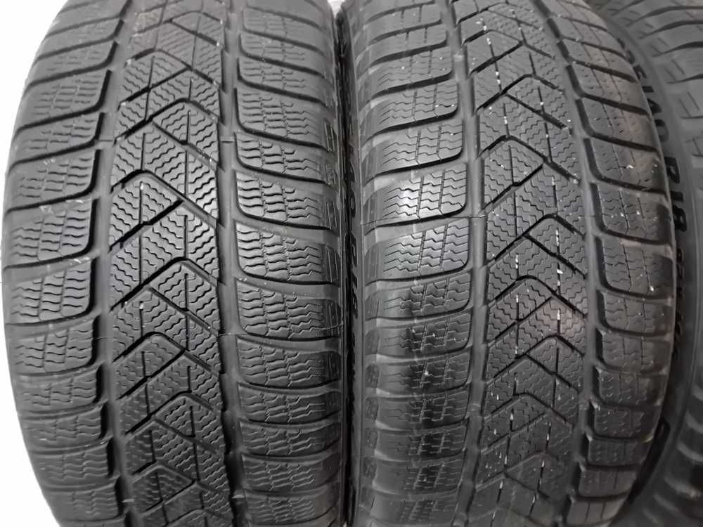 Para  opon zima  Pirelli Sottozero  225/40 R18 92V mag. 0/949