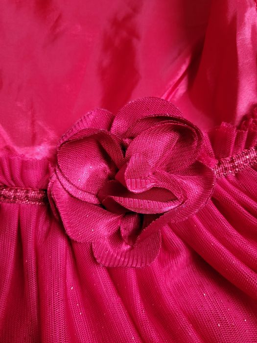 wizytowa, tiulowa, balowa sukienka na szerokich ramiączkach H&M 140