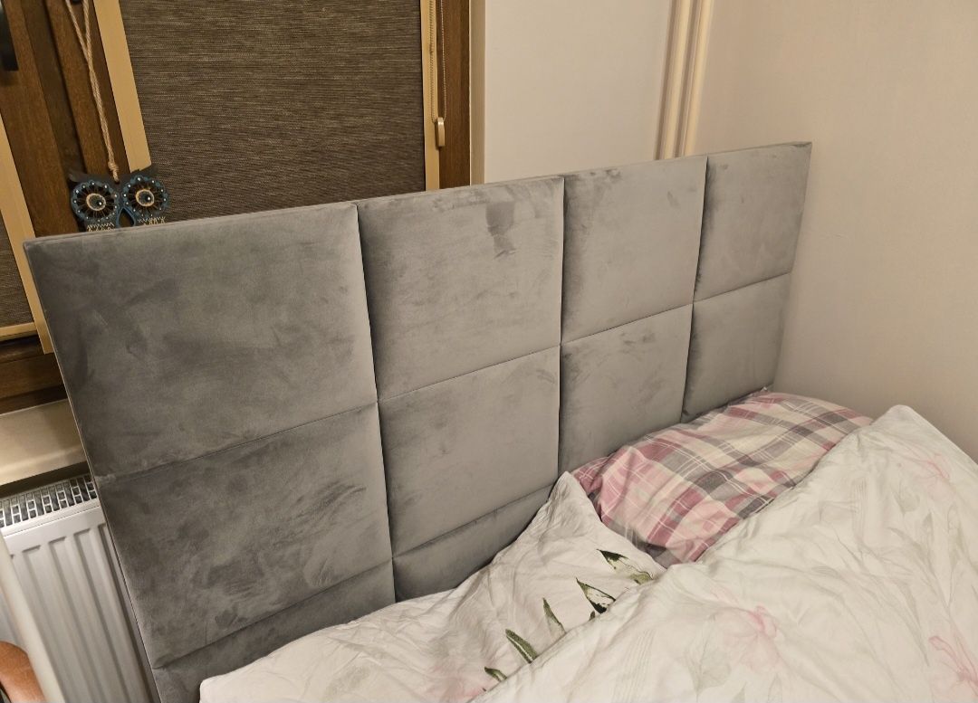 Łóżko sypialniane tapicerowane 140 x 200 plus materac  IKEA