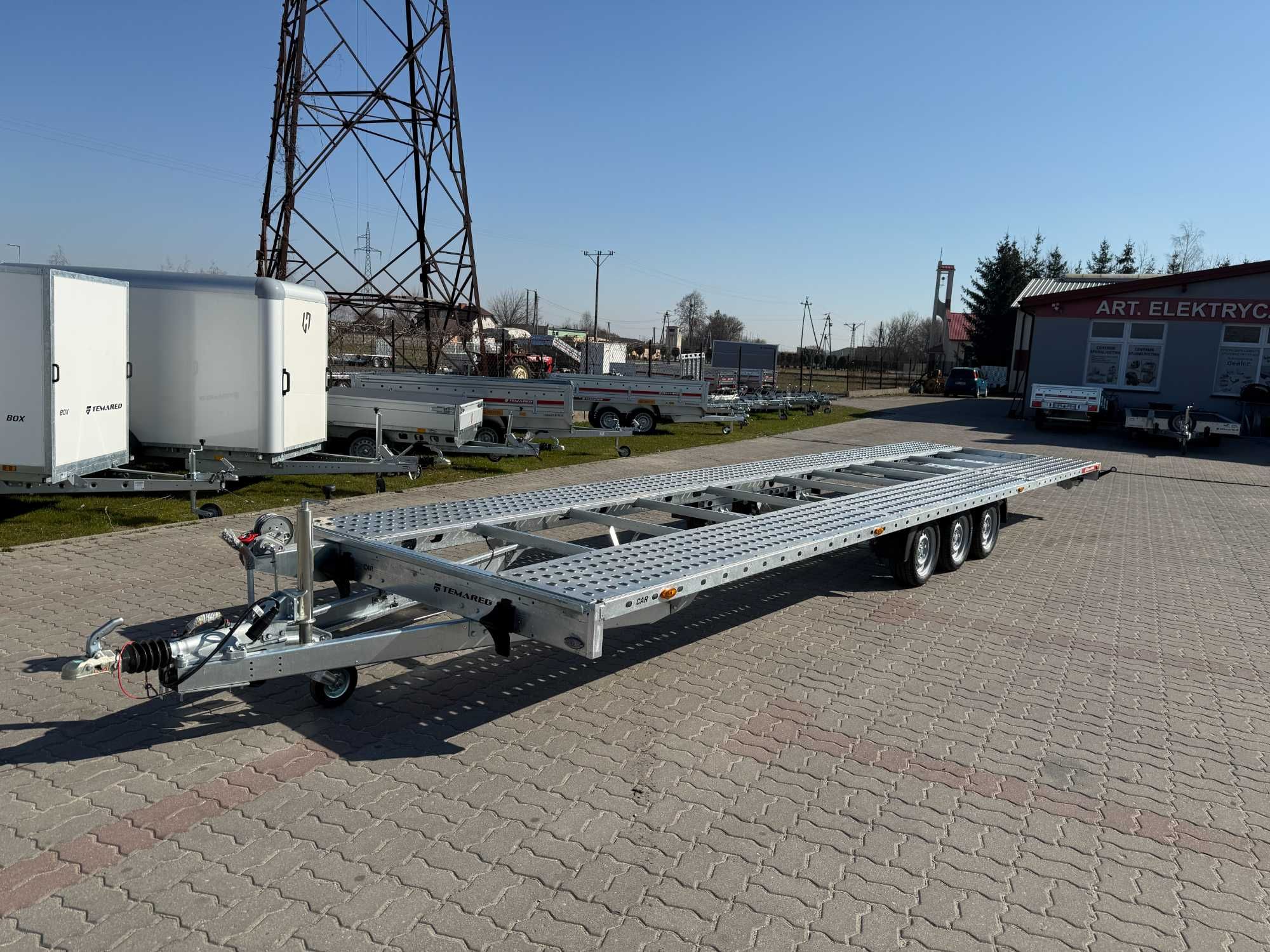 Laweta trzyosiowa na 2 Auta Temared Car 8.5x2.1 o DMC3.5T LOHRY ALU