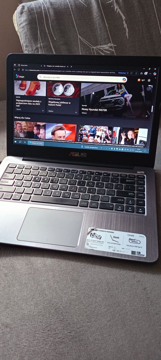 Asus r416s Intel 4core 2,4ghz dysk  128gb emmc szybki do internetu
