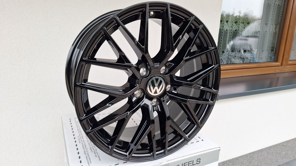 Nowe Alufelgi 5x112 R17 Wzór RS4 Audi A3 A4 A5 A6 Vw Golf Passat Caddy
