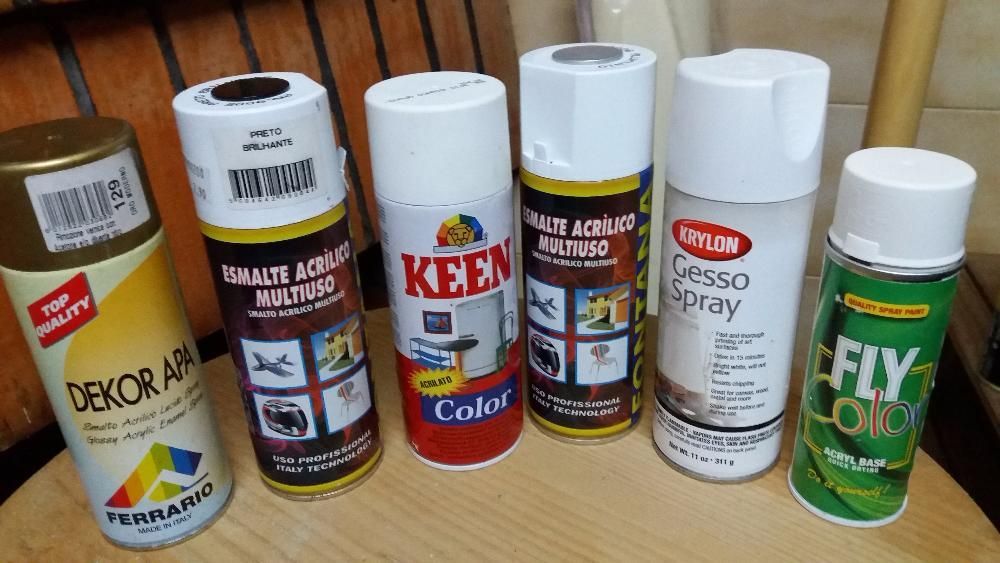 Latas e Tinta, cola e spray fixador