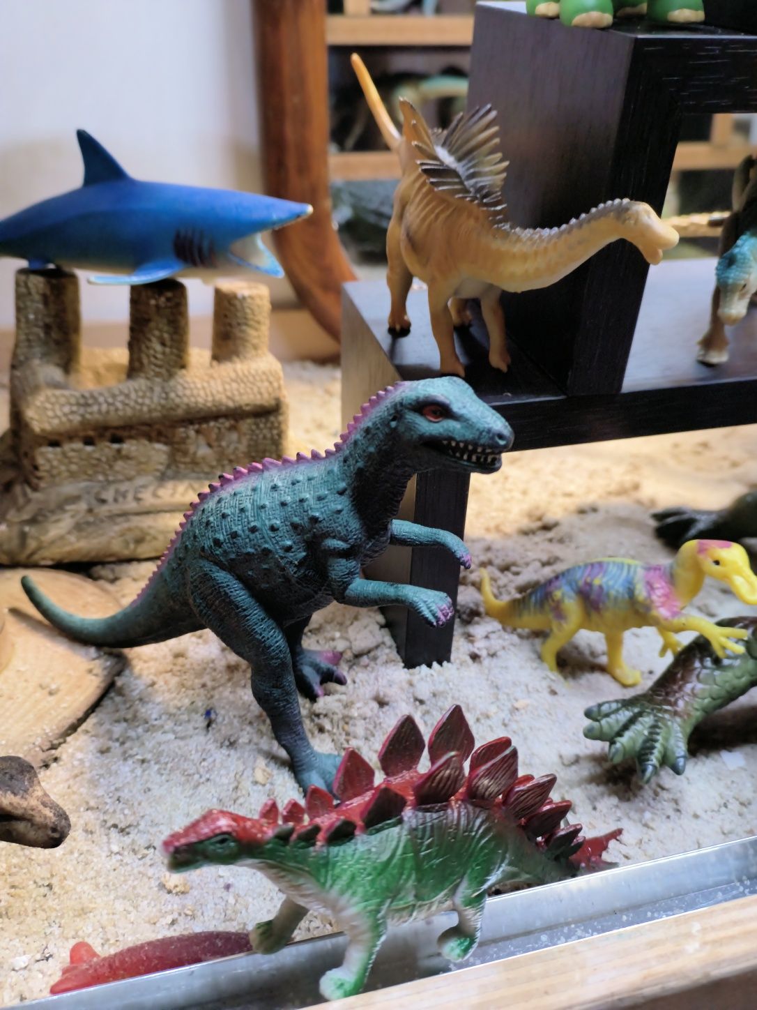 Figurki Dinozaury Płazy Gady Pająki itp.