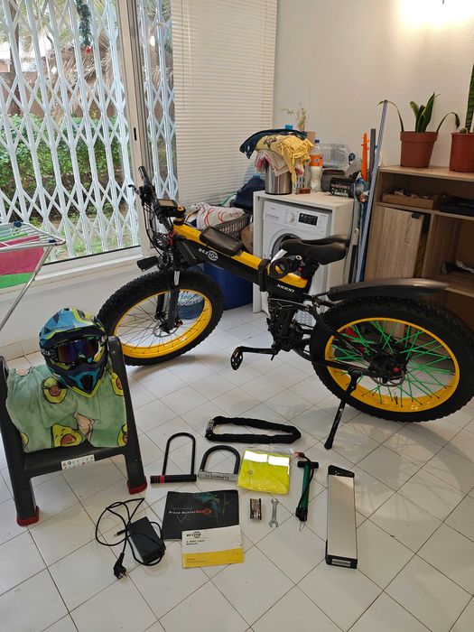 Bicicleta eletrônica Bezior x1000 acelerar e andar