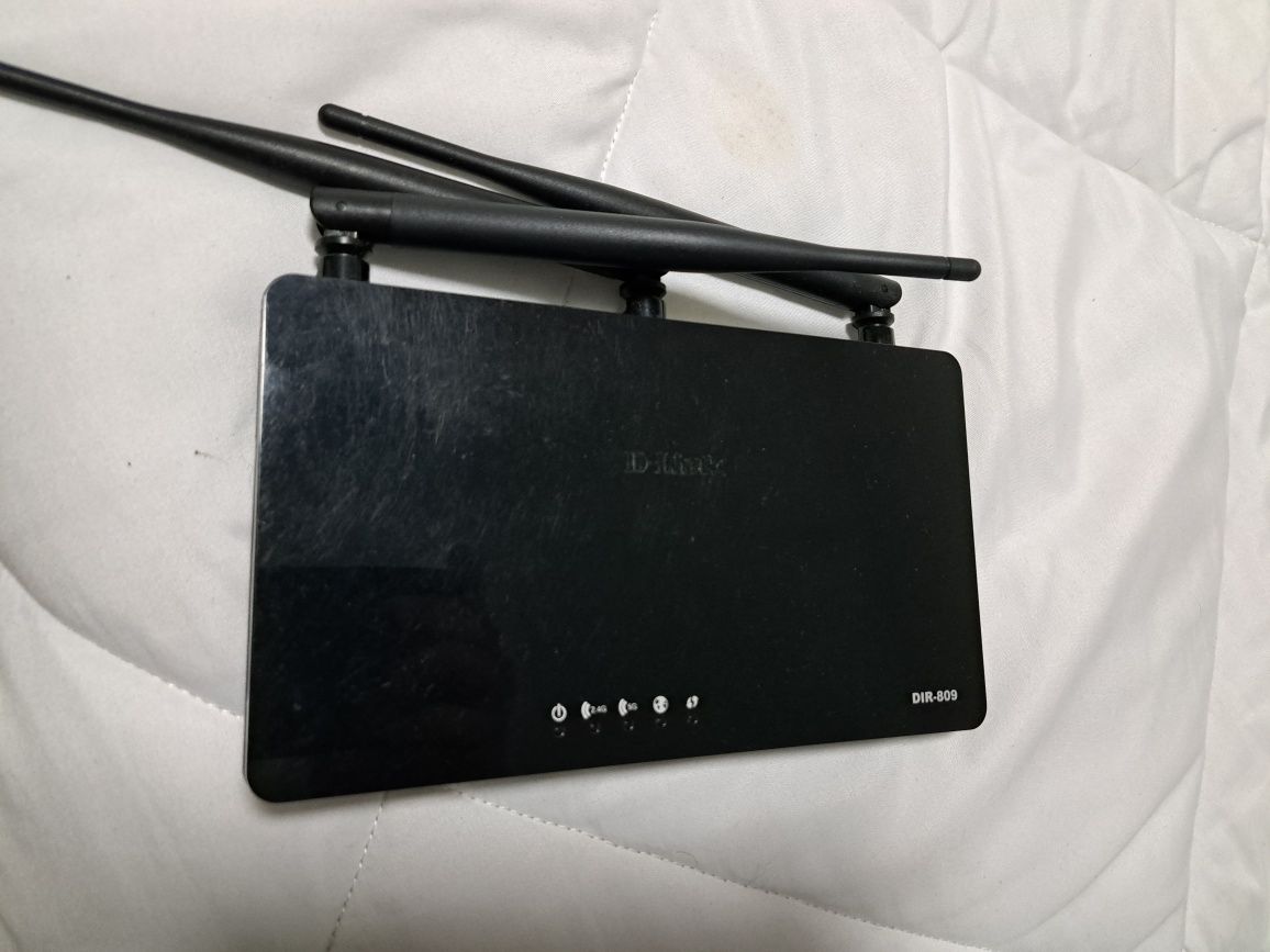 Router Wi-Fi D-LINK DIR-809