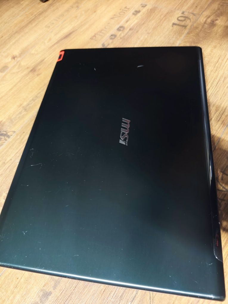 Laptop MSI GT740 i7