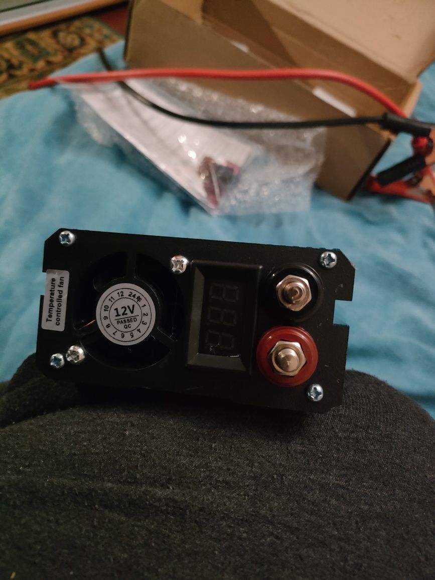 Инвертор  Tataliken 3000 12v/220v