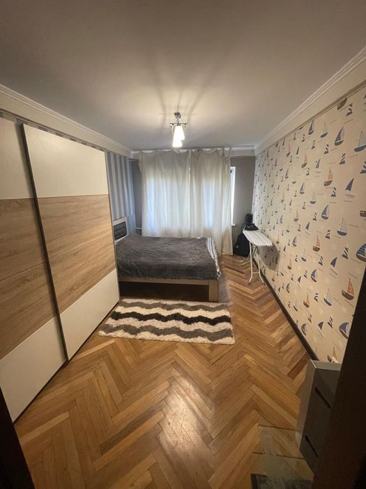 Оренда 2 кімнатної квартири.  Метро Нивки