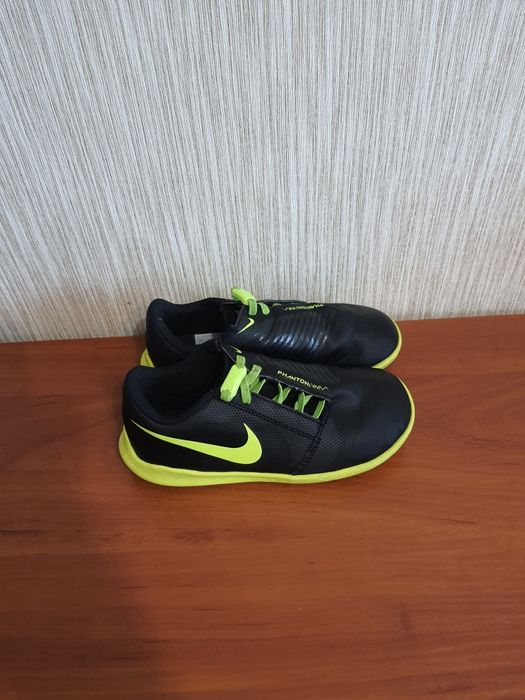 Футзалки сороконіжки сороконожки бутси adidas nike 29.5-30р. 18см