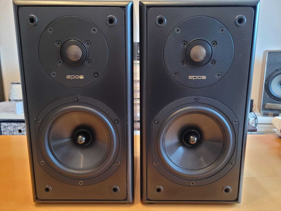 Klasyka brzmienia "BBC sound" dwudrożne monitory EPOS M5