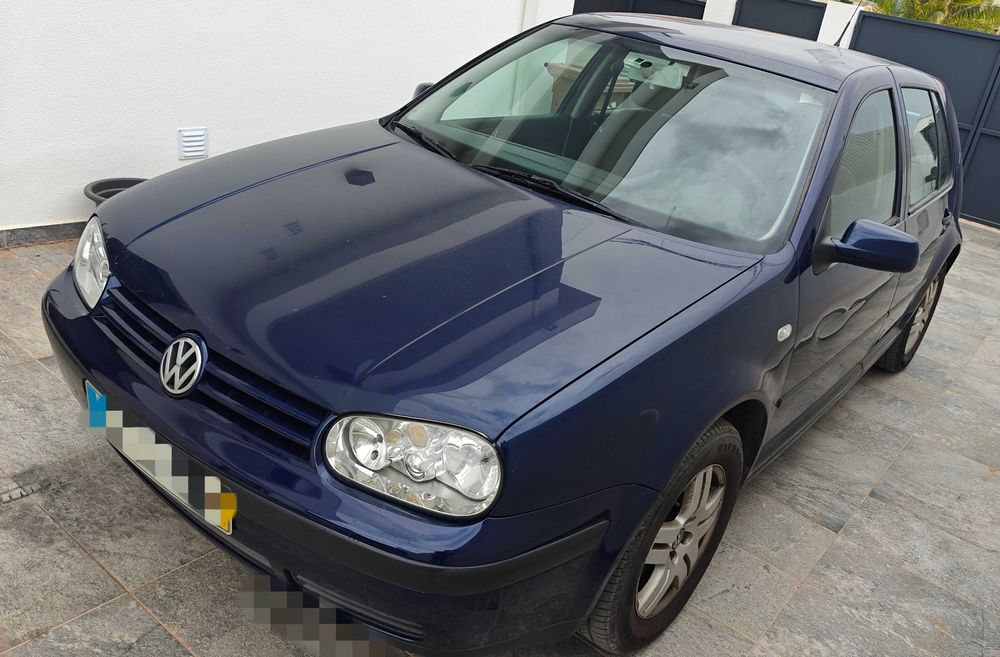 Volskswagen Golf 1.4 a Gasolina
