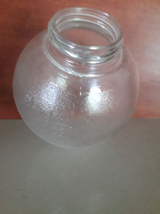 Stary klosz kula do lampy wiszącej z czasów PRL