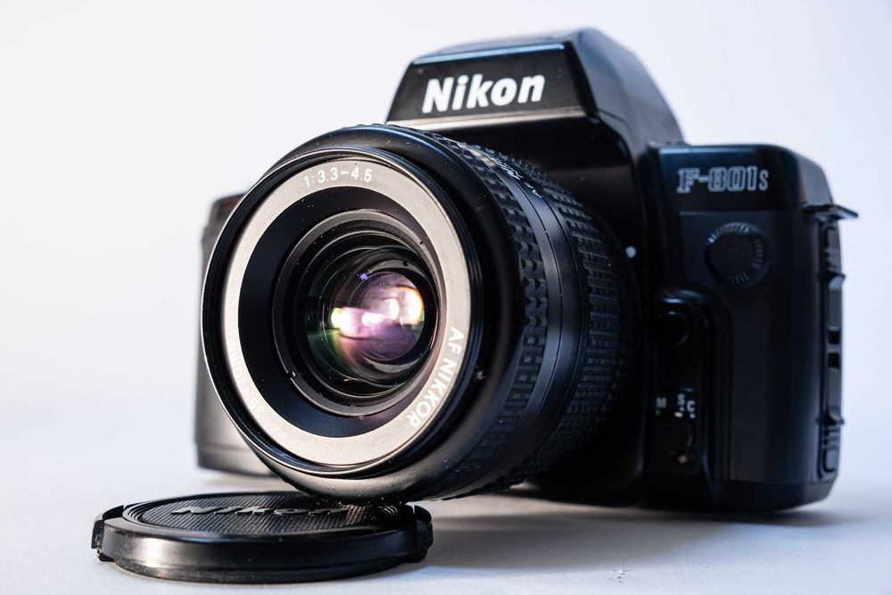 [BDB STAN] aparat analog NIKON F-801s Auto Focus lustrzanka zoom 35-70