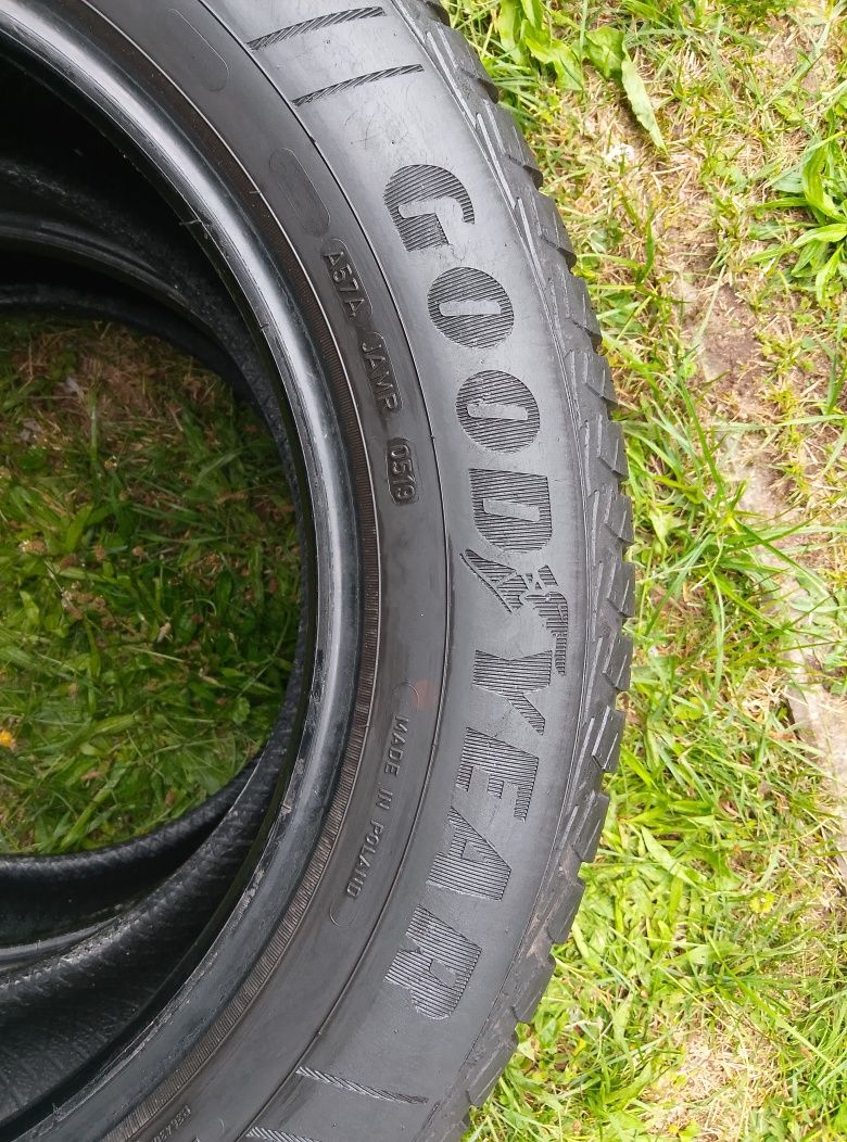 2 opony całoroczne Goodyear Vector 4 Seaso 235/55 r17 103Vn