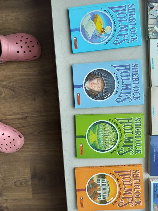 Vendo livros juvenis