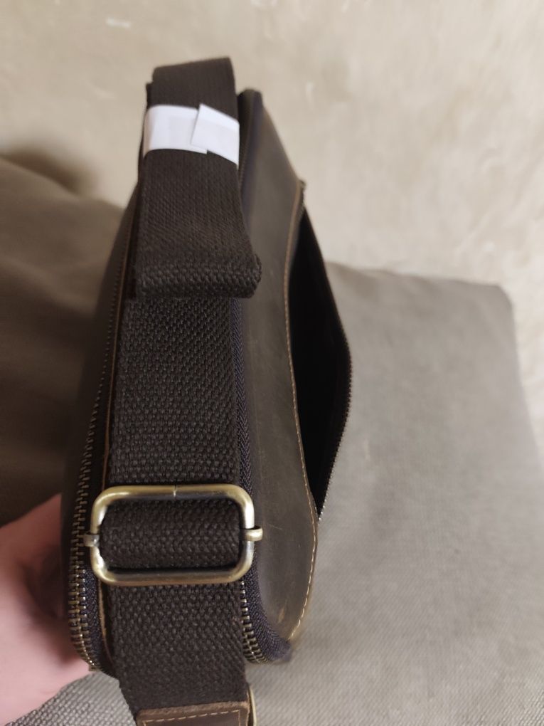Продам шкіряну чоловічу сумку