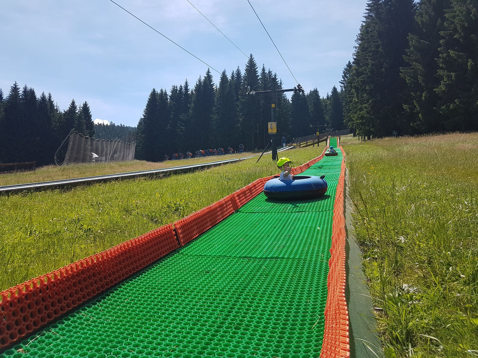 Tor tubingowy dla pontonów – 100 metrów długości + pełne wyposażenie