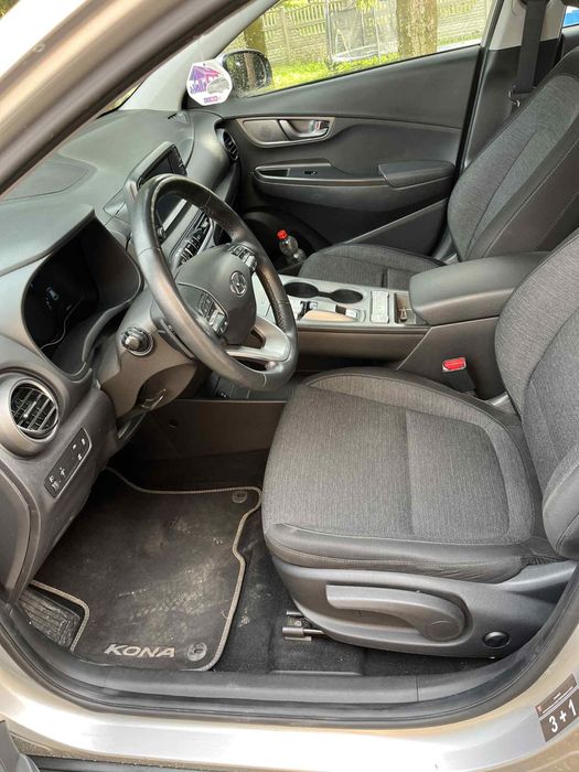Hyundai Kona 64 kwh