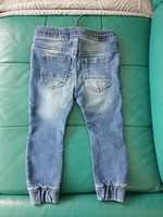 Spodnie nowe jeansy 92