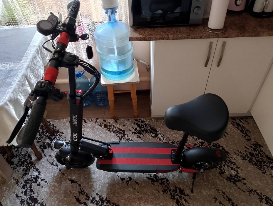 Електросамокат iSCOOTY M4 PRO 1000W 18Ah (2025)