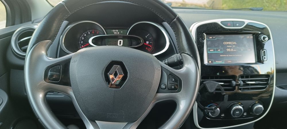 Renault Clio Sport Tourer