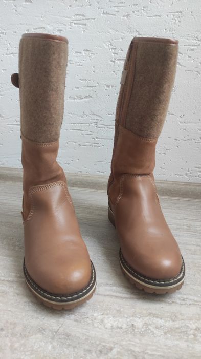 Зимові жіночі чоботи Tamaris