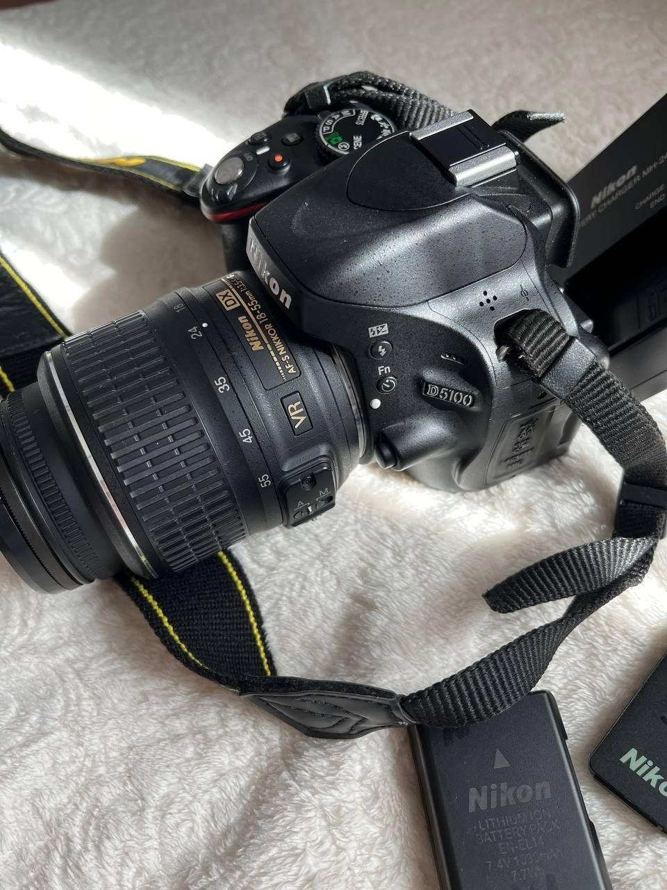 Продам фотопарат нікон D5100