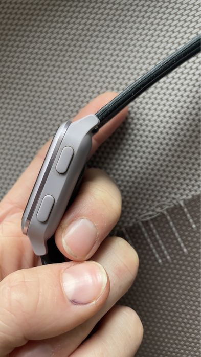 Продам garmin venu sq