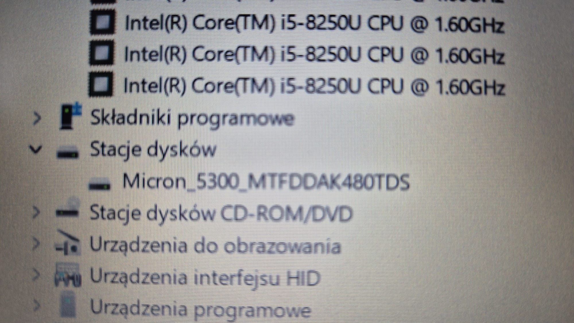 HP 15-bs102nw, Intel Core i5-8250U, Radeon 520, RAM 16 GB, SSD 500 GB