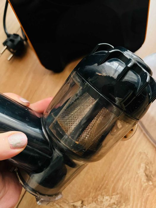 Wyciskarka wolnoobrotowa i maszyna do mielenia mięsa Philipiak PH-1007