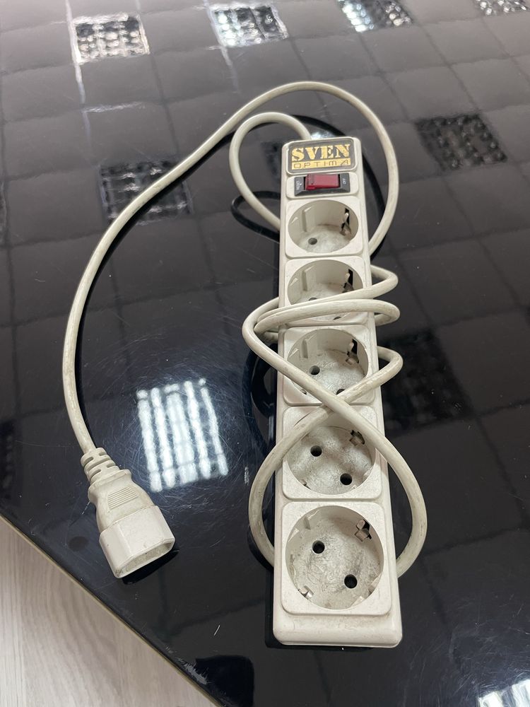 Безперебійник, ДБЖ Powercom BNT-600A ИБП источник безперебойного питан