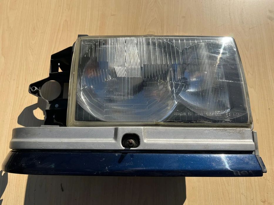 Lampa przednia prawa  Range Rover 2 II LP P38 1994-2002  RHD