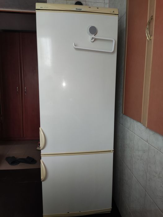 Продам холодильник soft plus Snaige class A