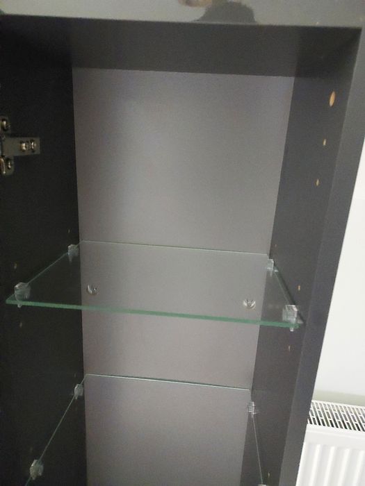 Szafka lazienkowa wisząca