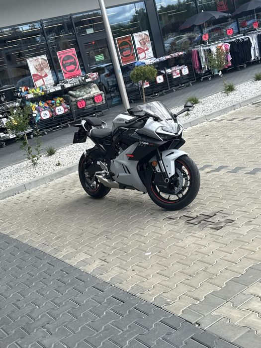 CF MOTO 675 SR-R na gwarancji