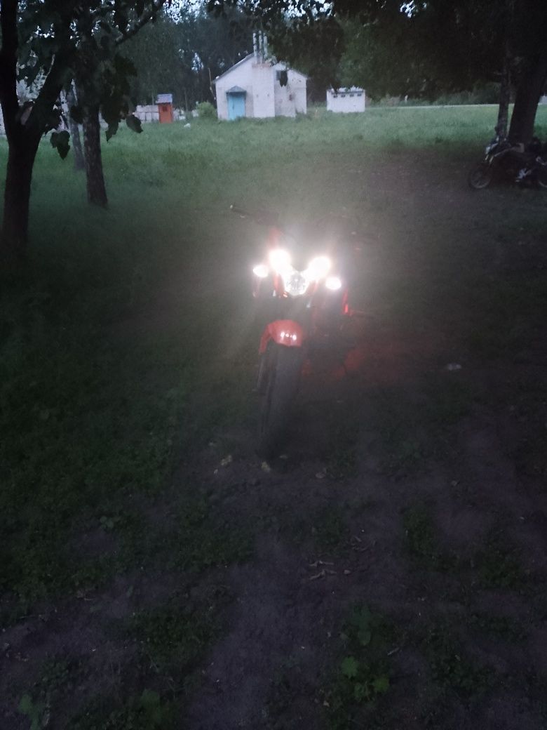 продам мотоцикл спарк 200